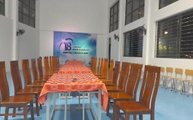 Nha Khach So Giao Duc